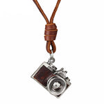 Free Photographers Pendant