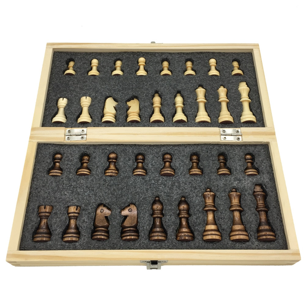 The Natural Pinewood Travel Chess Set